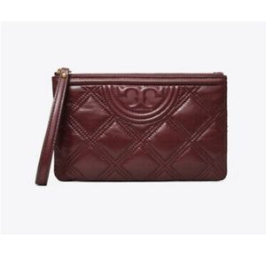 Tory Burch Fleming Soft Glazed Wristlet - Nebbiolo